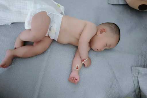 象山三个月宝宝身高体重